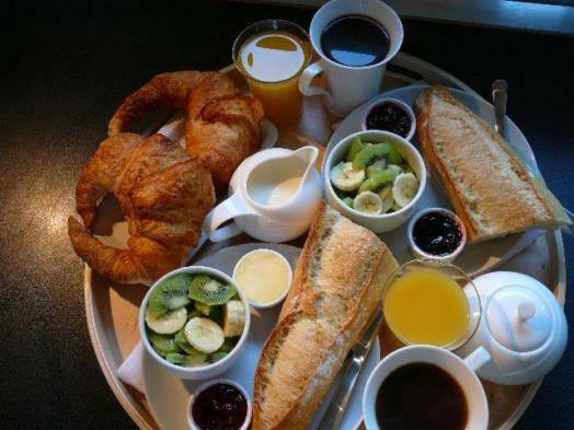 Peniche Alclair Bed & Breakfast Мец Екстериор снимка